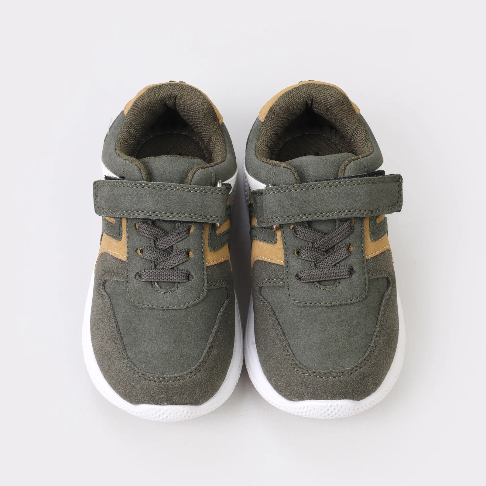 Kids Sports Shoes - Image 3