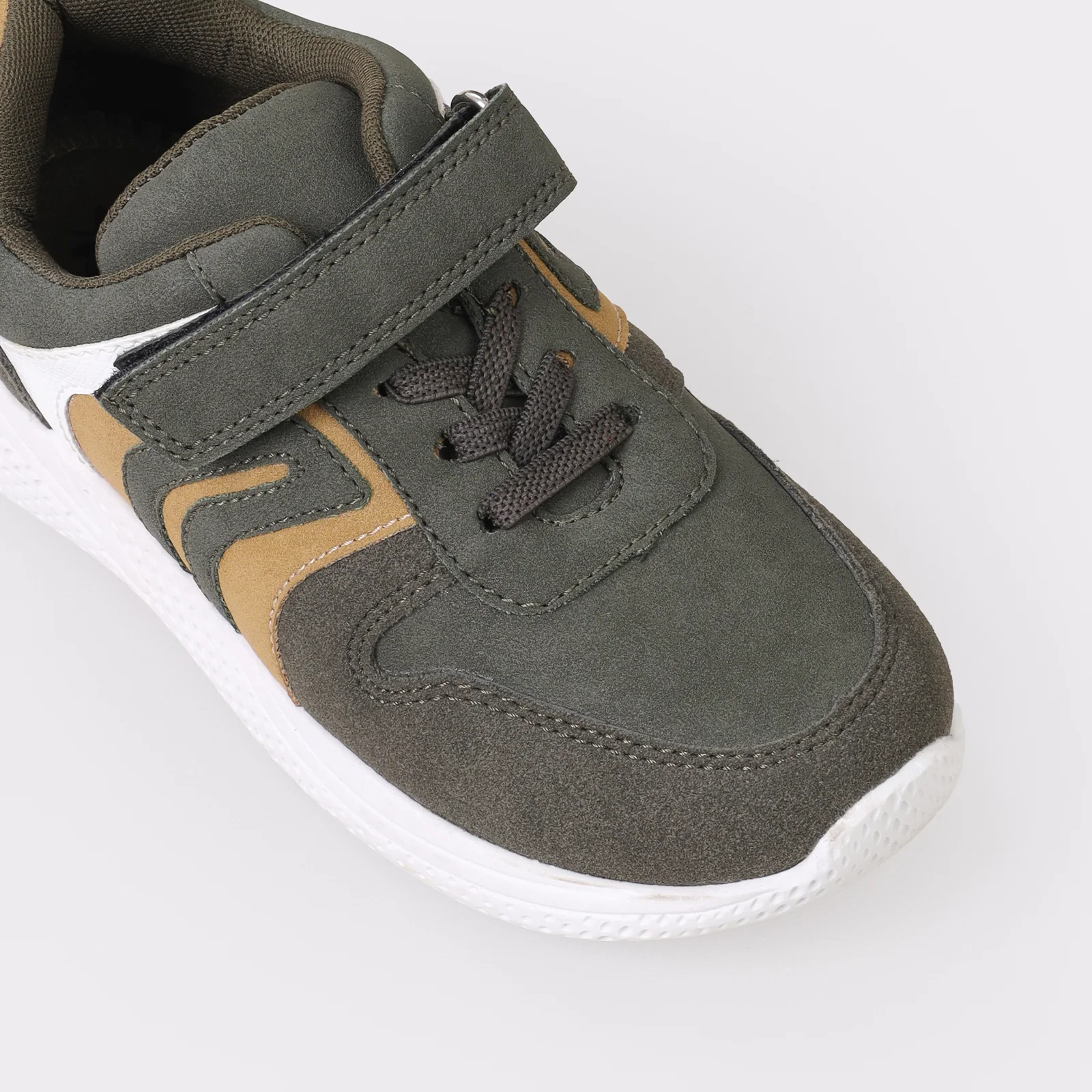 Kids Sports Shoes - Image 6