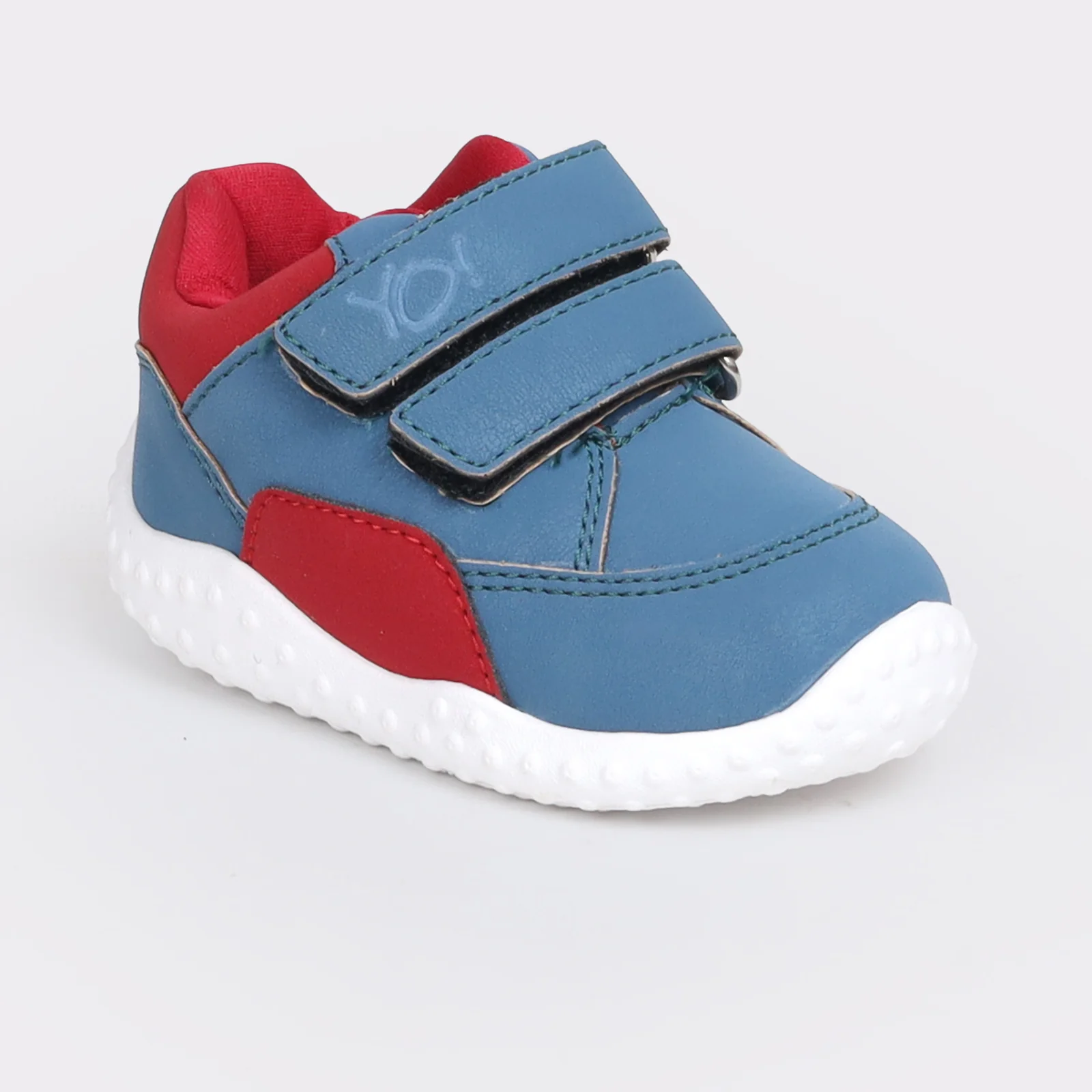Kids Close Shoes