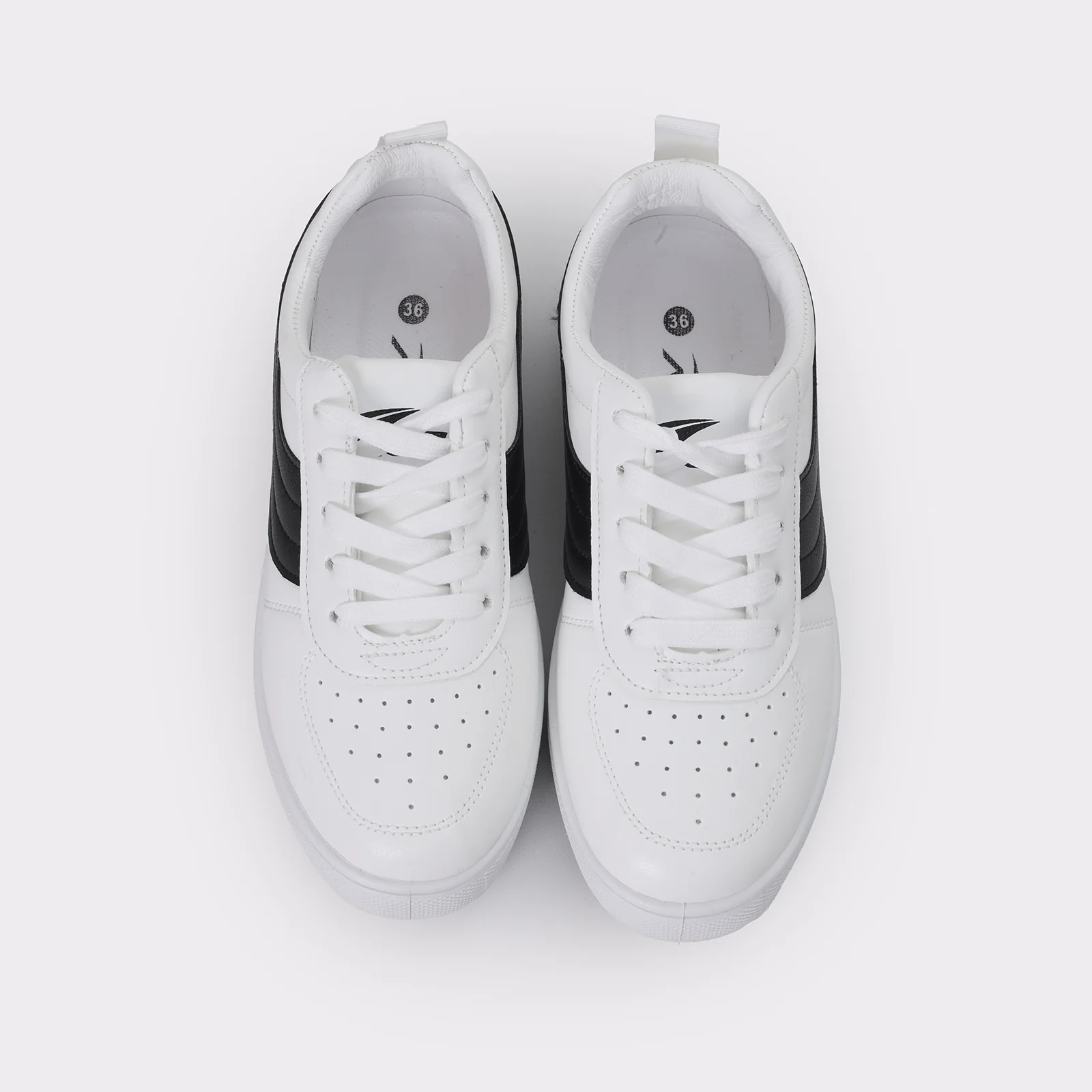 Boy's dailywear sneakers - Image 3
