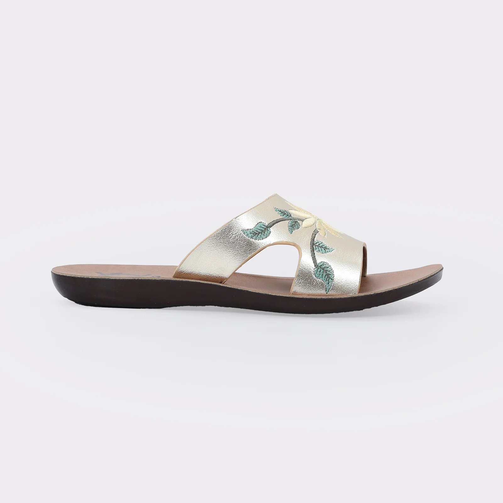 Girls Glossy Chappal - Image 2