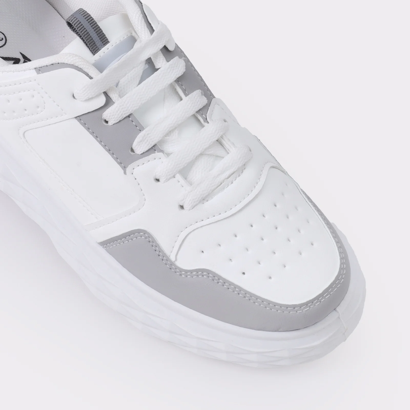 Women Sneakers - Image 6