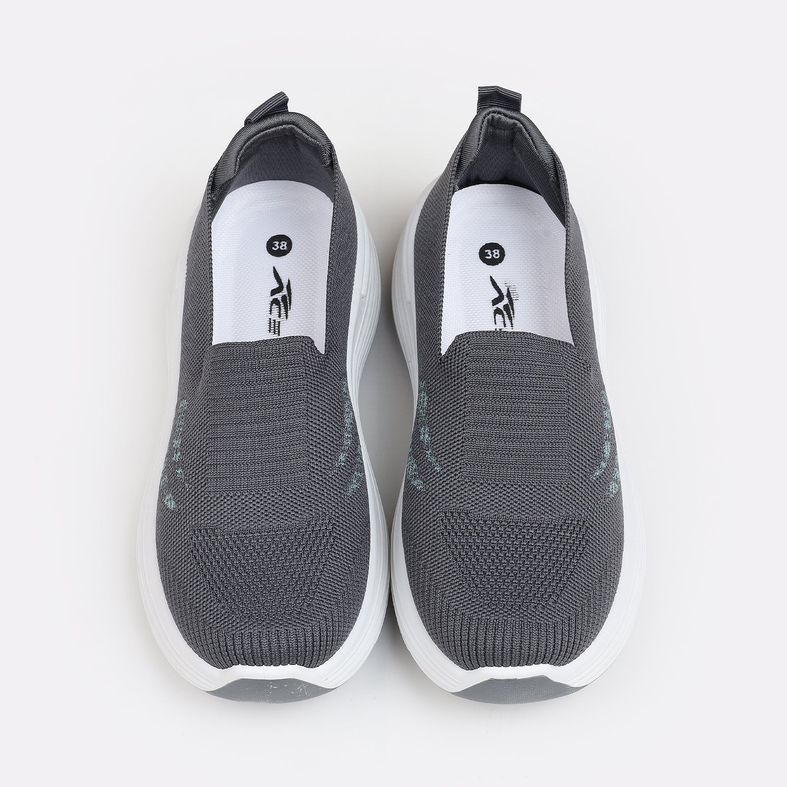 Women Sneaker - Image 3