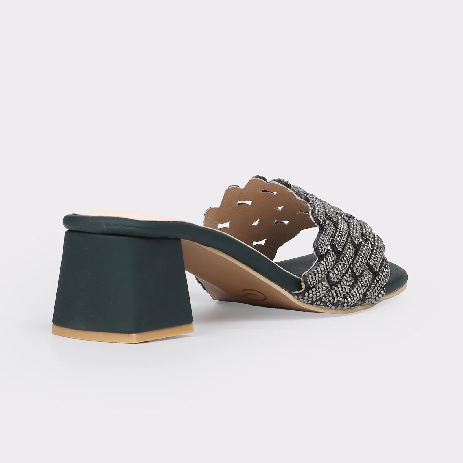 Women Slipper - Image 5