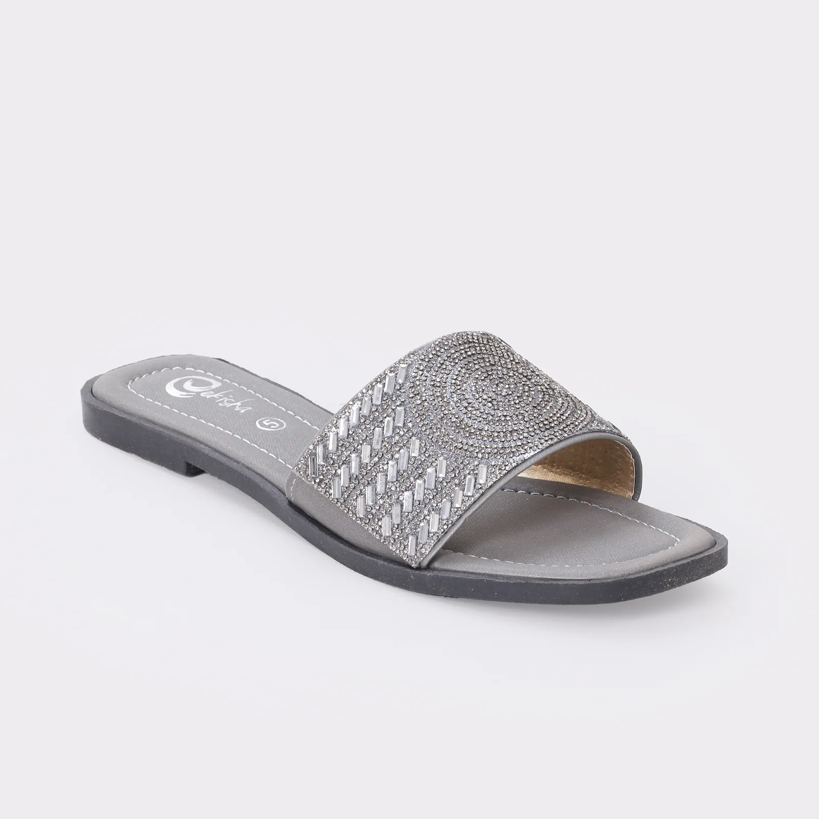Women's Fashionable Chappals - Image 2