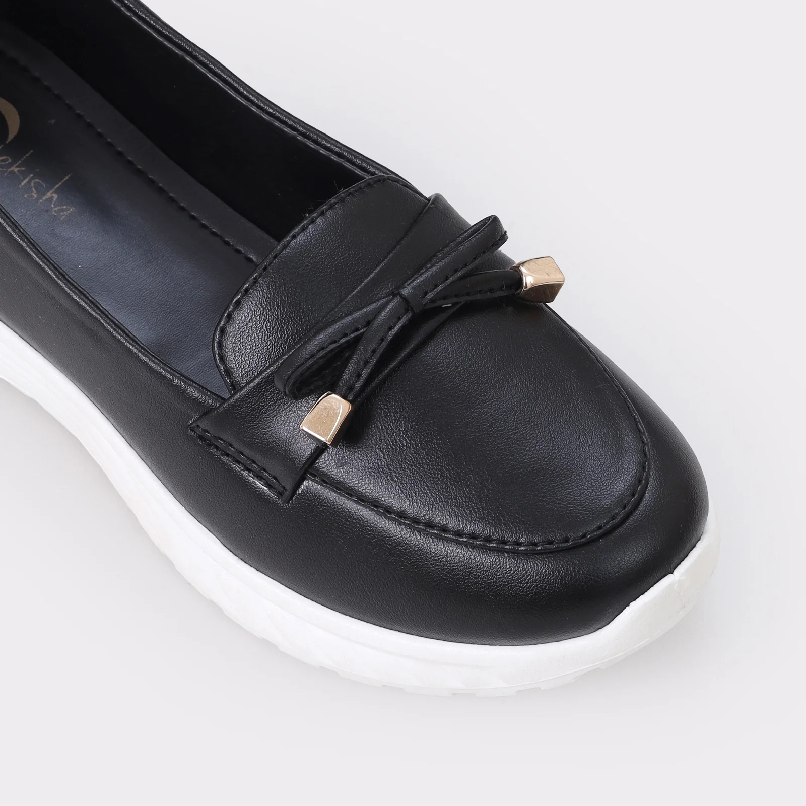 Women Moccs - Image 6