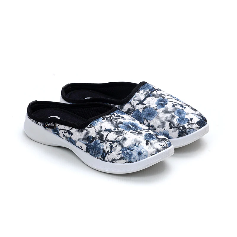 Women's Floral Canvas - Image 3