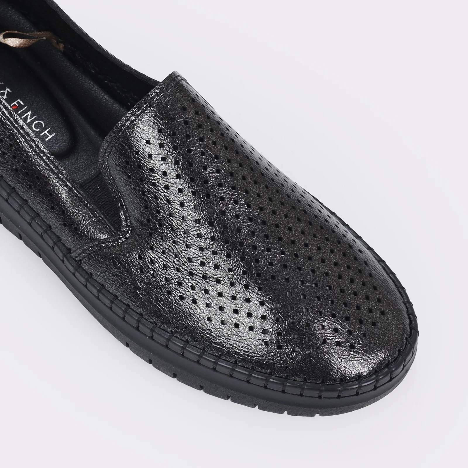 Women Moccs - Image 6