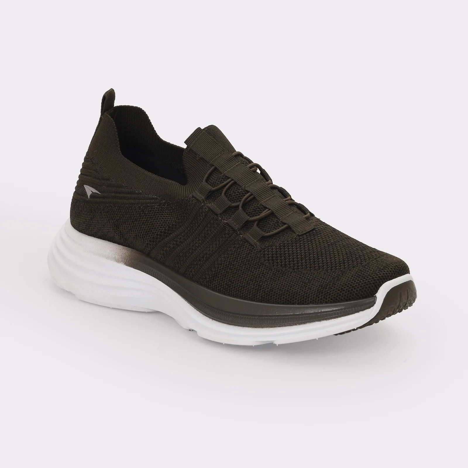 Men Everyday Sneakers - Image 2