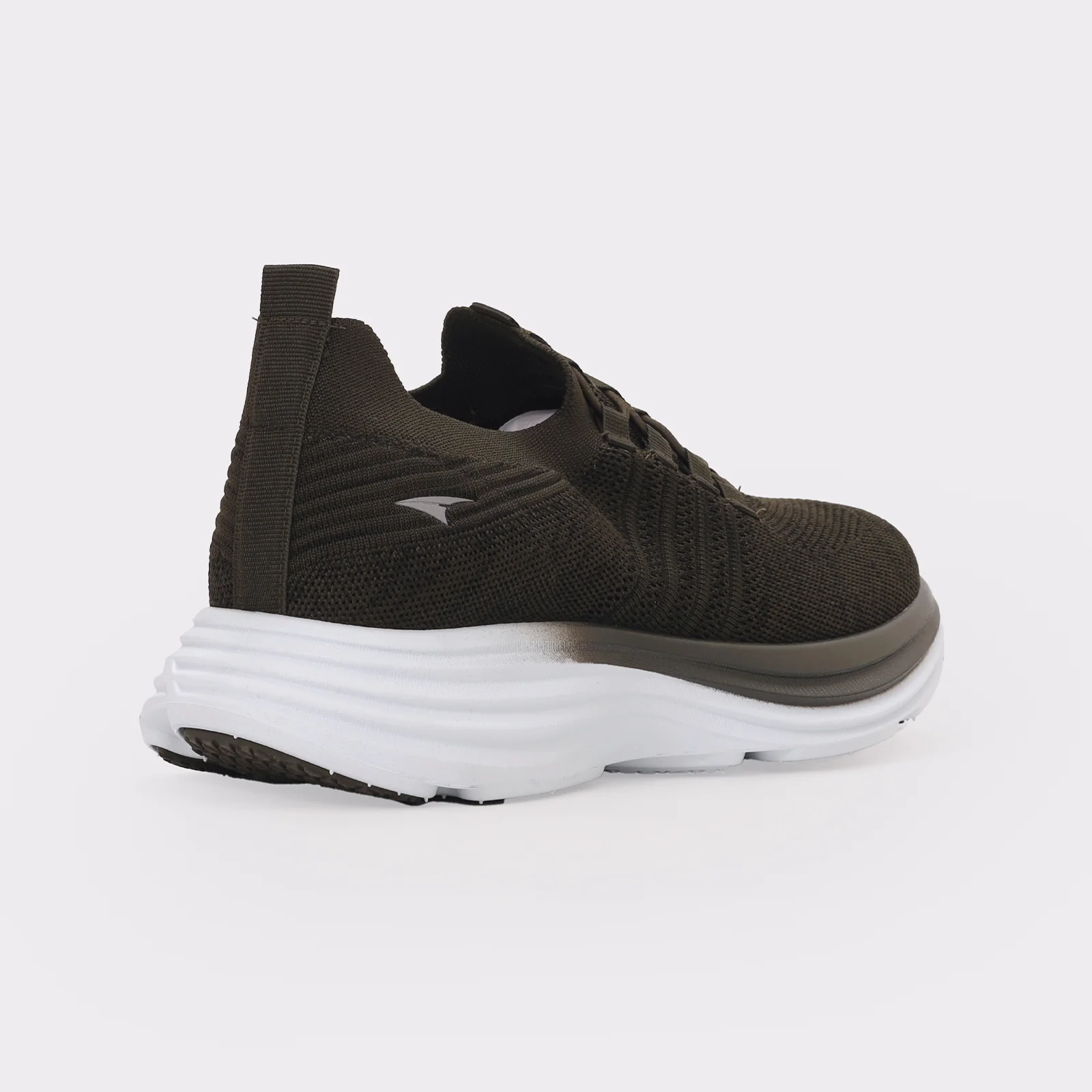 Men Everyday Sneakers - Image 5