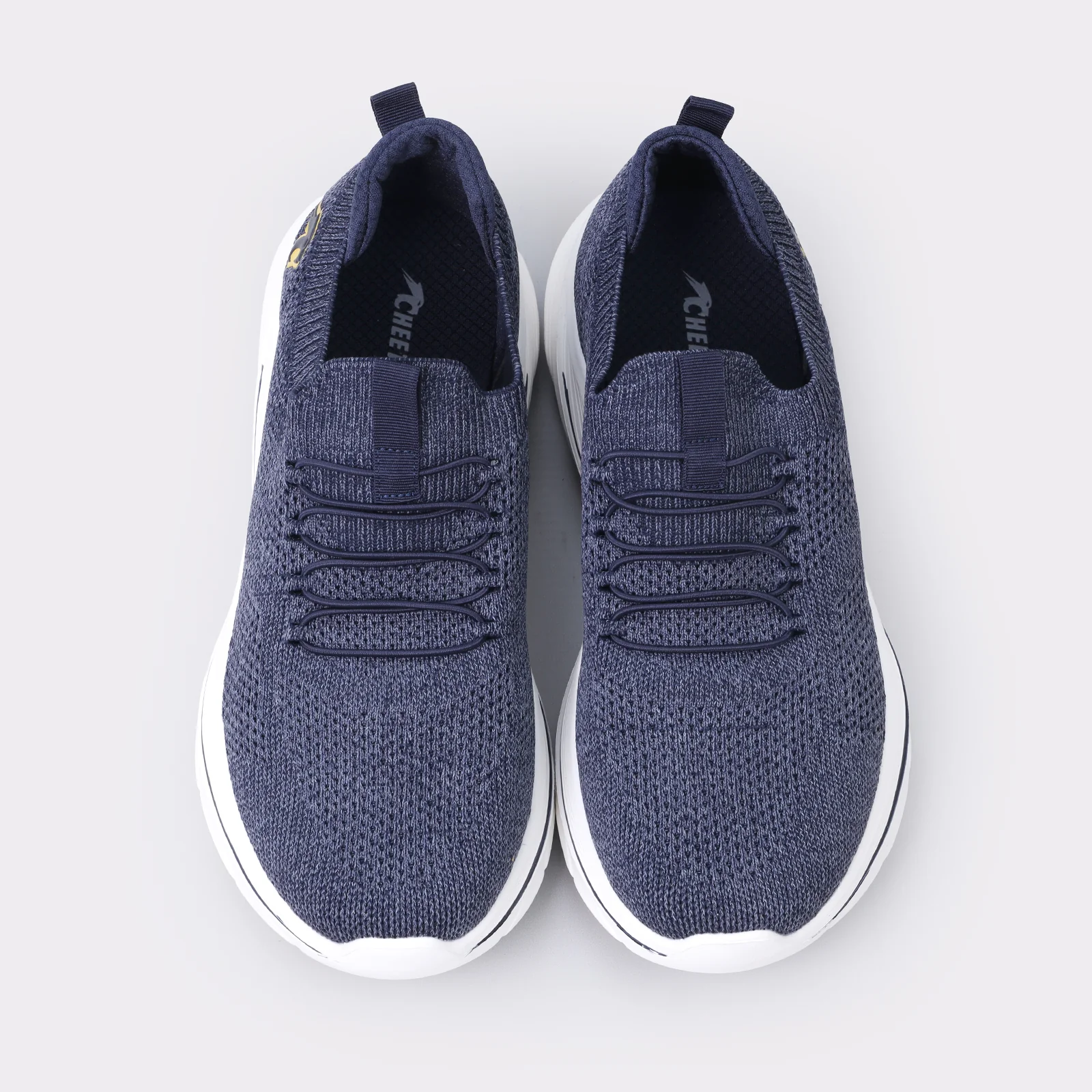 Men Everyday Sneakers - Image 4