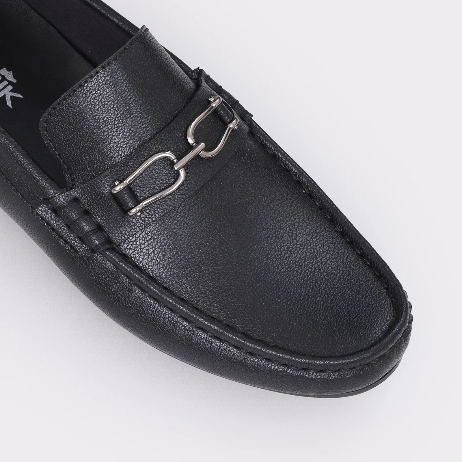 All-day wear moccs for Men - Image 6